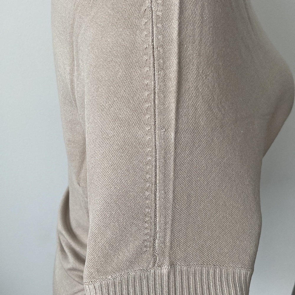 Vertigo Paris Short Sleeve Dolman Sweater - Picture 7 of 9